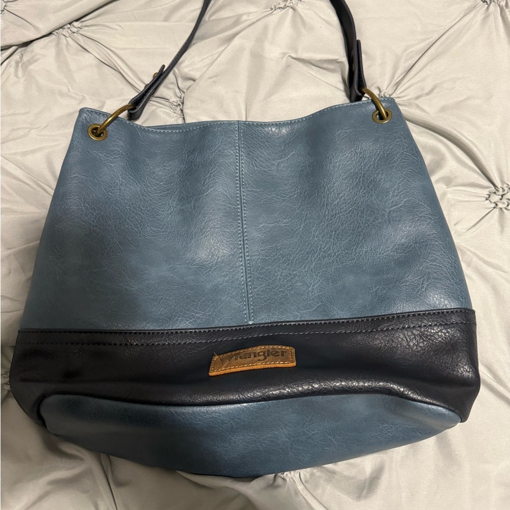 Wrangler Two-Tone Blue and Black Shoulder Bag